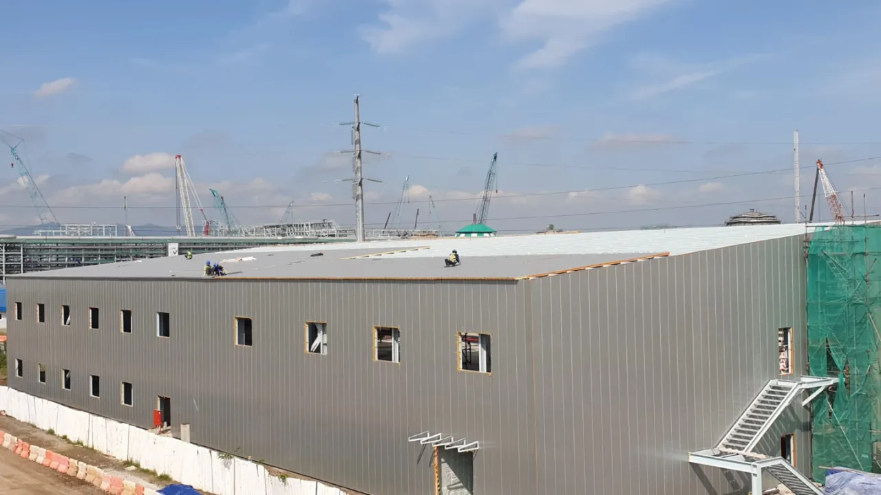 Dokumentasi Exterior and Roof (2)